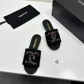 Picture of Chanel Slippers _SKUChanelsz35-40GDT03023217
